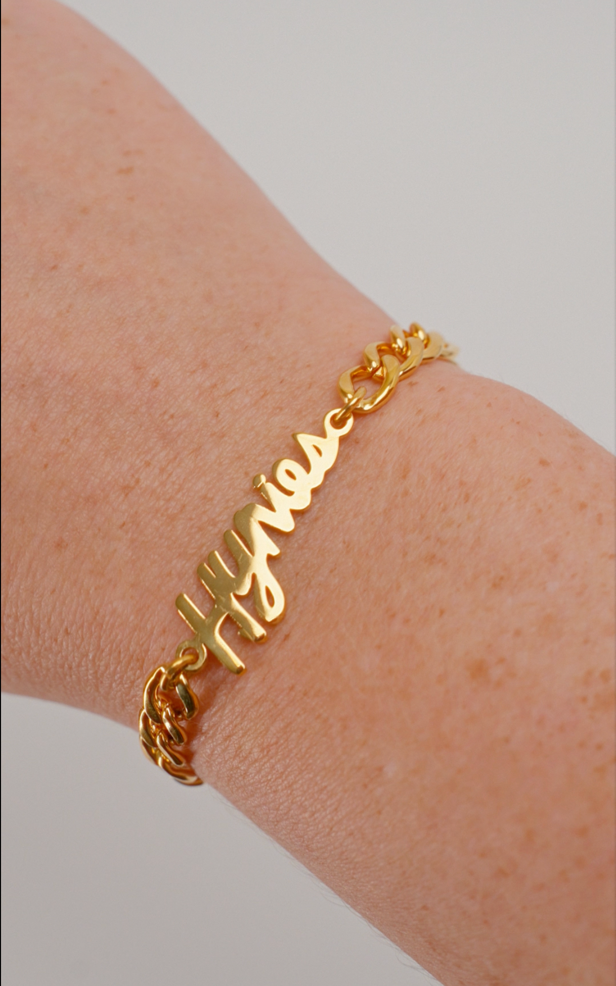 * 💫 IN STOCK 💛* Hynies Bracelet & Magnetic Heart Charm