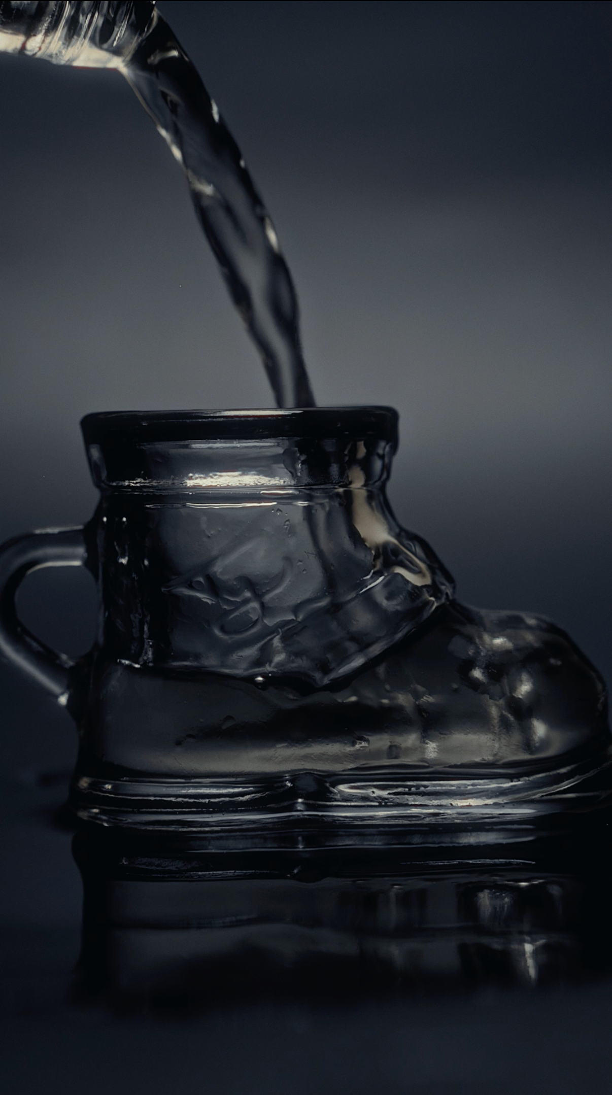 🥾SOLD OUT 📒* The Holiday Boot Shot Box 3rd Edition - Gold